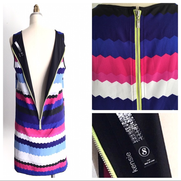 NWOT Kenzie Graphic Stripe Shift Dress - Picture 6 of 6